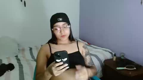 Snapshot of tatiana_quiroz chatting on October 18, 3:31 am TATI online show from October 18, 3:31 am