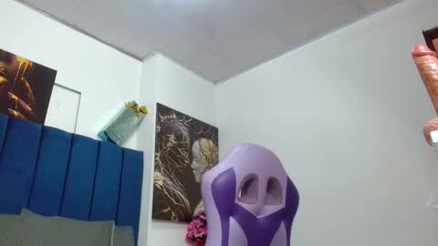 Snapshot of tatiana_star1 chatting on November 29, 9:29 pm tatiana_star1 online show from November 29, 9:29 pm