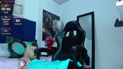 tatiana_star1 online show from May 2, 8:47 pm