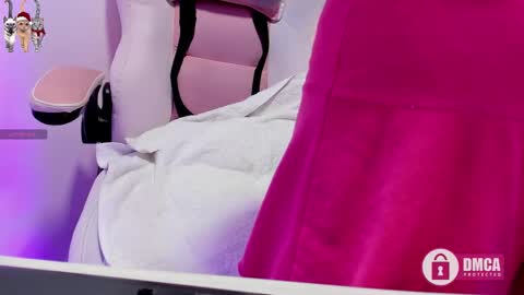 i am tatiana  online show from December 4, 12:36 pm