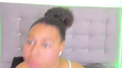 tatianasquirthot online show from June 7, 7:06 pm