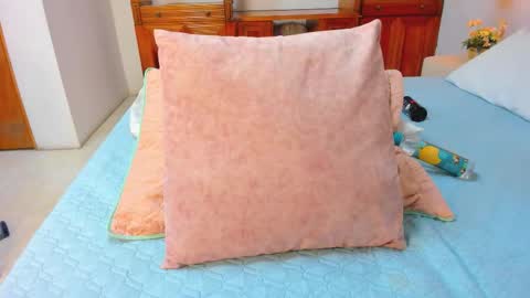 Snapshot of tatihornyy chatting on October 25, 11:29 am TATI online show from October 25, 11:29 am