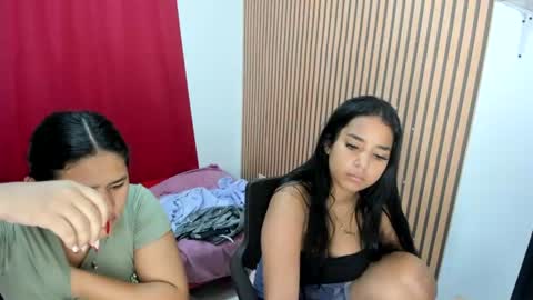 Snapshot of tatihot_6969 chatting on July 18, 7:12 am tatihot_6969 online show from July 18, 7:12 am