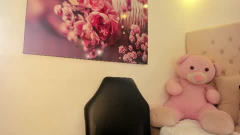 tatikanyx online show from July 18, 8:56 pm
