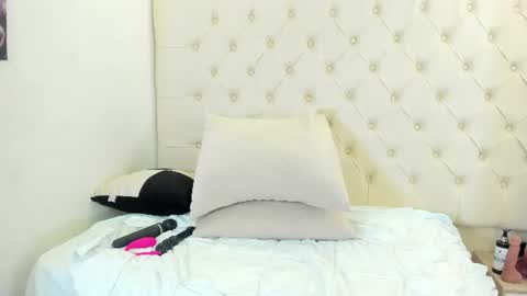 tatikanyx online show from July 19, 10:02 pm