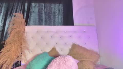 Snapshot of tatixxxvega chatting on July 23, 6:50 pm tatix online show from July 23, 6:50 pm