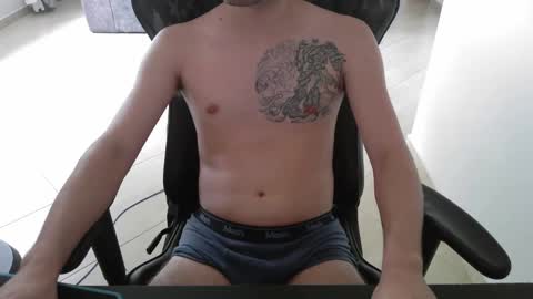 Snapshot of tatmers chatting on February 15, 6:23 pm Lucas online show from February 15, 6:23 pm