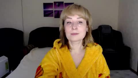 Snapshot of tattease chatting on November 19, 5:51 am Tattease online show from November 19, 5:51 am