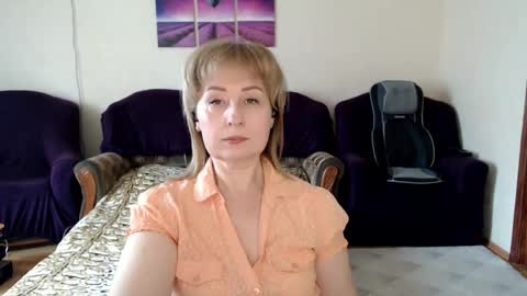 Snapshot of tattease chatting on May 26, 10:55 am Tattease online show from May 26, 10:55 am