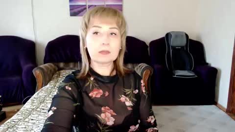 Snapshot of tattease chatting on May 30, 11:51 am Tattease online show from May 30, 11:51 am