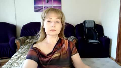 Snapshot of tattease chatting on June 8, 12:16 pm Tattease online show from June 8, 12:16 pm