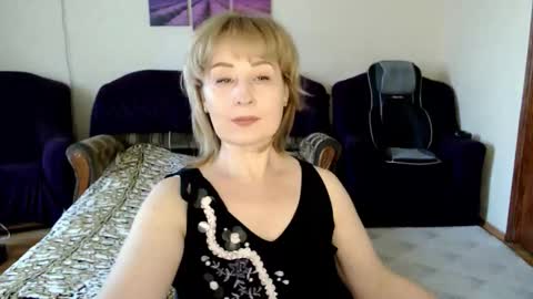 Snapshot of tattease chatting on June 9, 1:01 pm Tattease online show from June 9, 1:01 pm