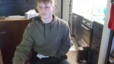 Snapshot of tattedboy03 chatting on November 4, 1:48 am Tatted boy online show from November 4, 1:48 am