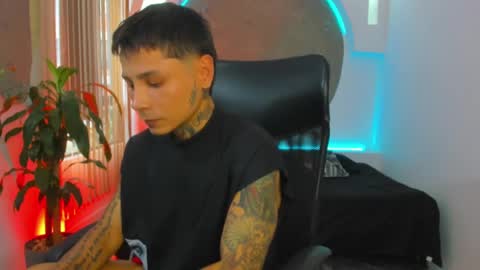 Snapshot of tattokoi chatting on February 12, 9:22 pm tattokoi online show from February 12, 9:22 pm