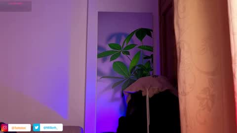 Snapshot of tattokoi chatting on October 27, 10:03 pm tattokoi online show from October 27, 10:03 pm