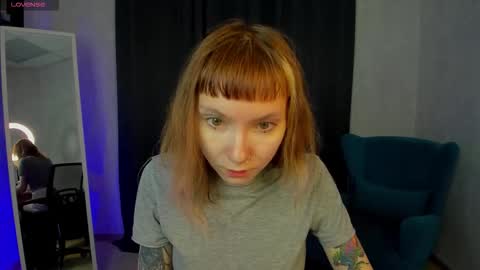 Snapshot of tattoo_artbaby chatting on September 17, 1:29 am tattoo_artbaby online show from September 17, 1:29 am