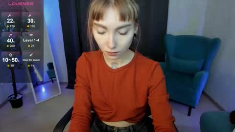 Snapshot of tattoo_artbaby chatting on October 12, 1:37 am tattoo_artbaby online show from October 12, 1:37 am