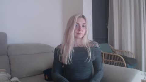 tattoobbgirl online show from November 19, 6:08 pm