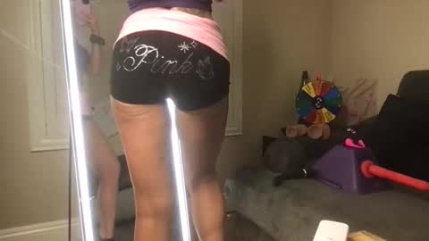 Miss Grace online show from February 13, 5:58 am