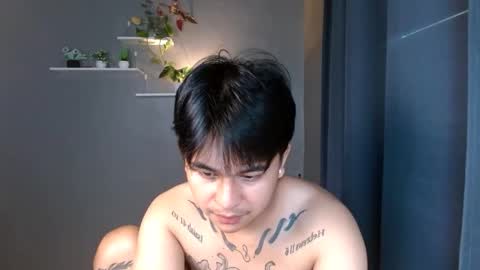 Snapshot of tattooguy1209 chatting on November 18, 2:50 am zareen online show from November 18, 2:50 am