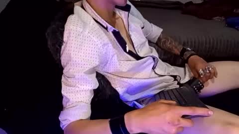 Jean pool online show from February 22, 2:13 am