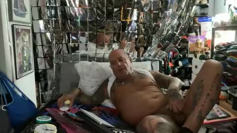 tatts687064 online show from April 23, 5:08 am