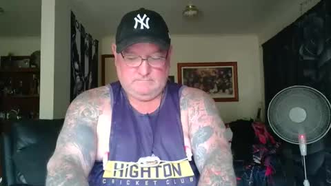 tattzsexy online show from March 7, 5:59 am