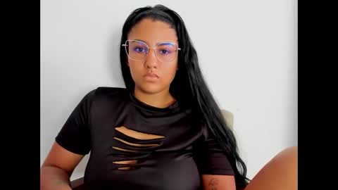 Tatiana Gomez online show from May 1, 5:28 pm