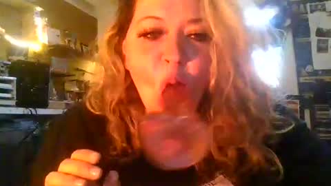 Snapshot of taurus79007 chatting on March 20, 2:11 pm Taurus79007 online show from March 20, 2:11 pm