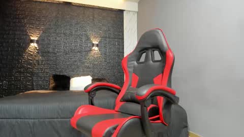  T A U R U S  online show from October 11, 11:42 am