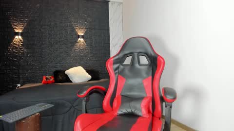  T A U R U S  online show from March 12, 11:27 am