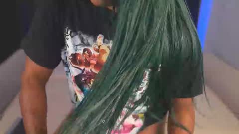 taurussfaiiry online show from March 8, 5:00 am