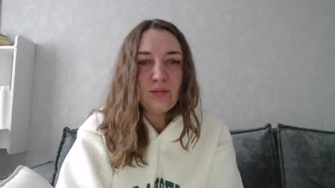 Snapshot of taxxxu chatting on December 8, 9:13 am Diana online show from December 8, 9:13 am