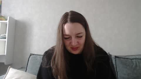 Snapshot of taxxxu chatting on February 28, 7:26 am Diana online show from February 28, 7:26 am