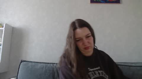 Snapshot of taxxxu chatting on March 7, 6:57 am Diana online show from March 7, 6:57 am