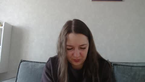 Snapshot of taxxxu chatting on March 8, 8:00 am Diana online show from March 8, 8:00 am