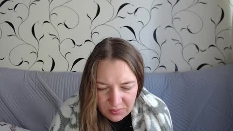 Snapshot of taxxxu chatting on September 25, 6:06 am Diana online show from September 25, 6:06 am