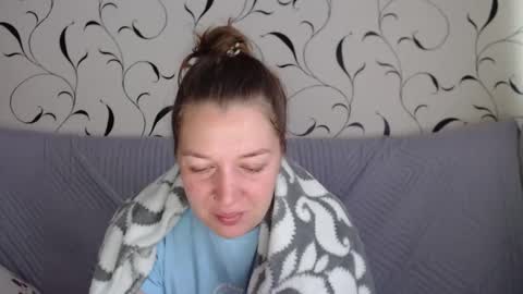 Snapshot of taxxxu chatting on September 29, 6:51 am Diana online show from September 29, 6:51 am