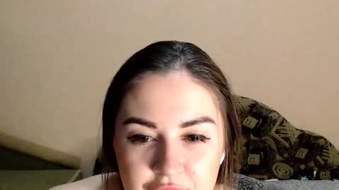 Taya online show from February 12, 11:30 pm