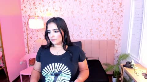 Taylor Bennet online show from June 5, 12:22 pm
