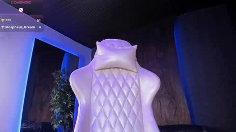 Taylor  Help me to get 100 thumbs up online show from September 19, 4:29 pm