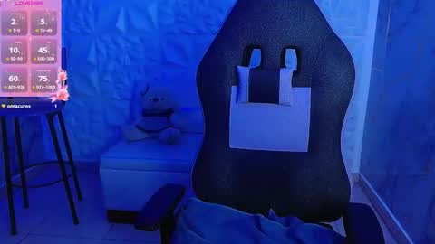 Taylor online show from February 25, 7:01 pm