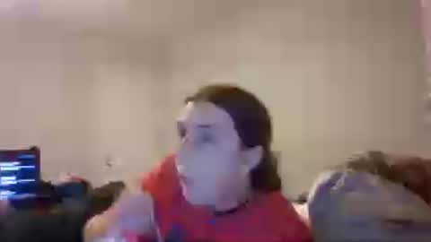 Snapshot of taylorslay chatting on June 23, 1:03 am taylorslay online show from June 23, 1:03 am
