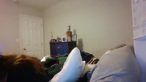 Snapshot of taylorslay chatting on June 28, 4:07 am taylorslay online show from June 28, 4:07 am