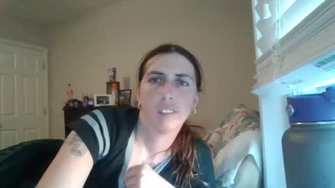 Snapshot of taylorslay chatting on July 9, 11:42 pm taylorslay online show from July 9, 11:42 pm