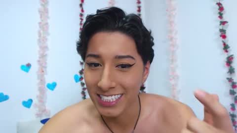 Snapshot of taylorsweet1111 chatting on November 9, 2:10 am Taylorsweet1111 online show from November 9, 2:10 am