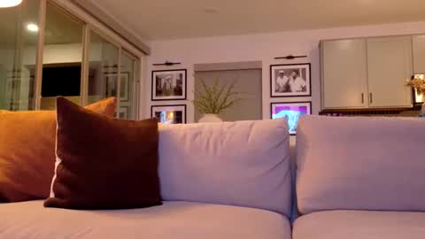 Snapshot of taylorxxxrae chatting on May 16, 4:31 am Taylor Rae online show from May 16, 4:31 am