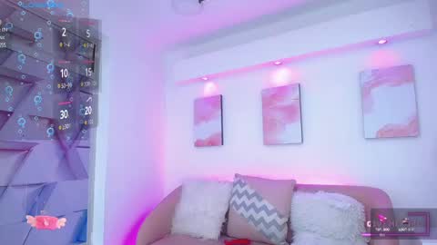 Sofia online show from February 3, 1:30 pm