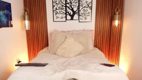 Sofia online show from February 26, 9:25 pm