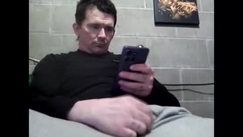 Snapshot of tbaxter95187 chatting on February 24, 6:22 am tbaxter95187 online show from February 24, 6:22 am